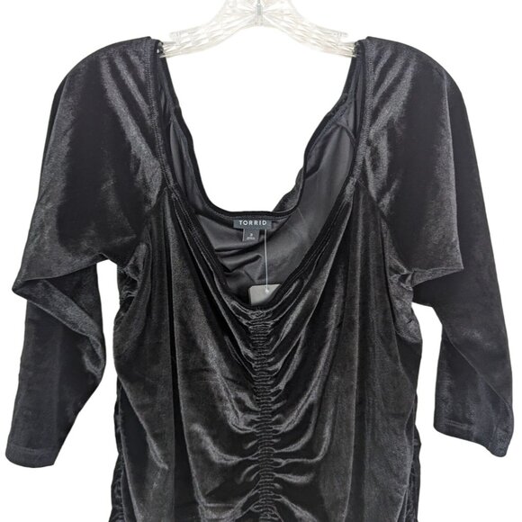 Torrid black velvet ruched shirred front off shoulder pull over top sz 3 3X - Picture 3 of 13